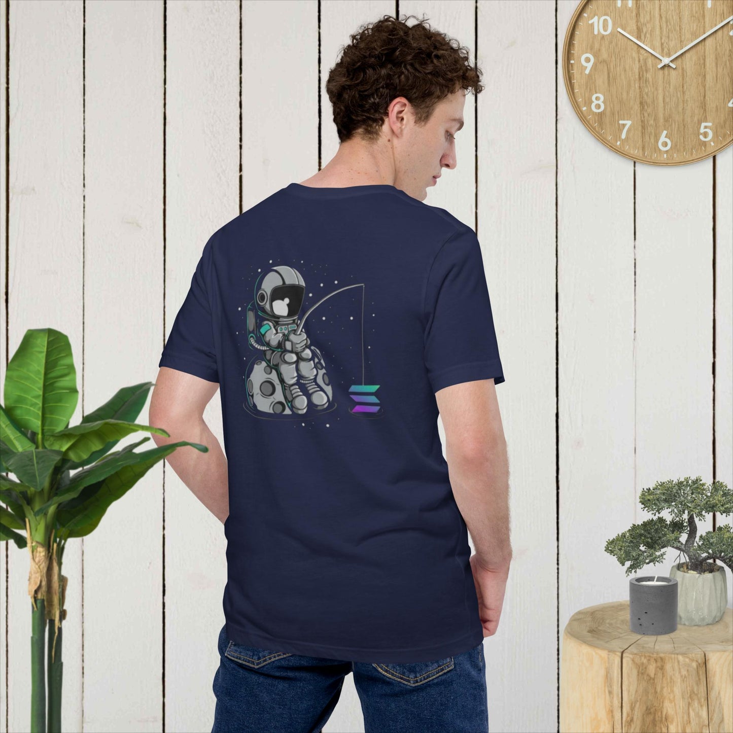 Solana Fishing - T-Shirt