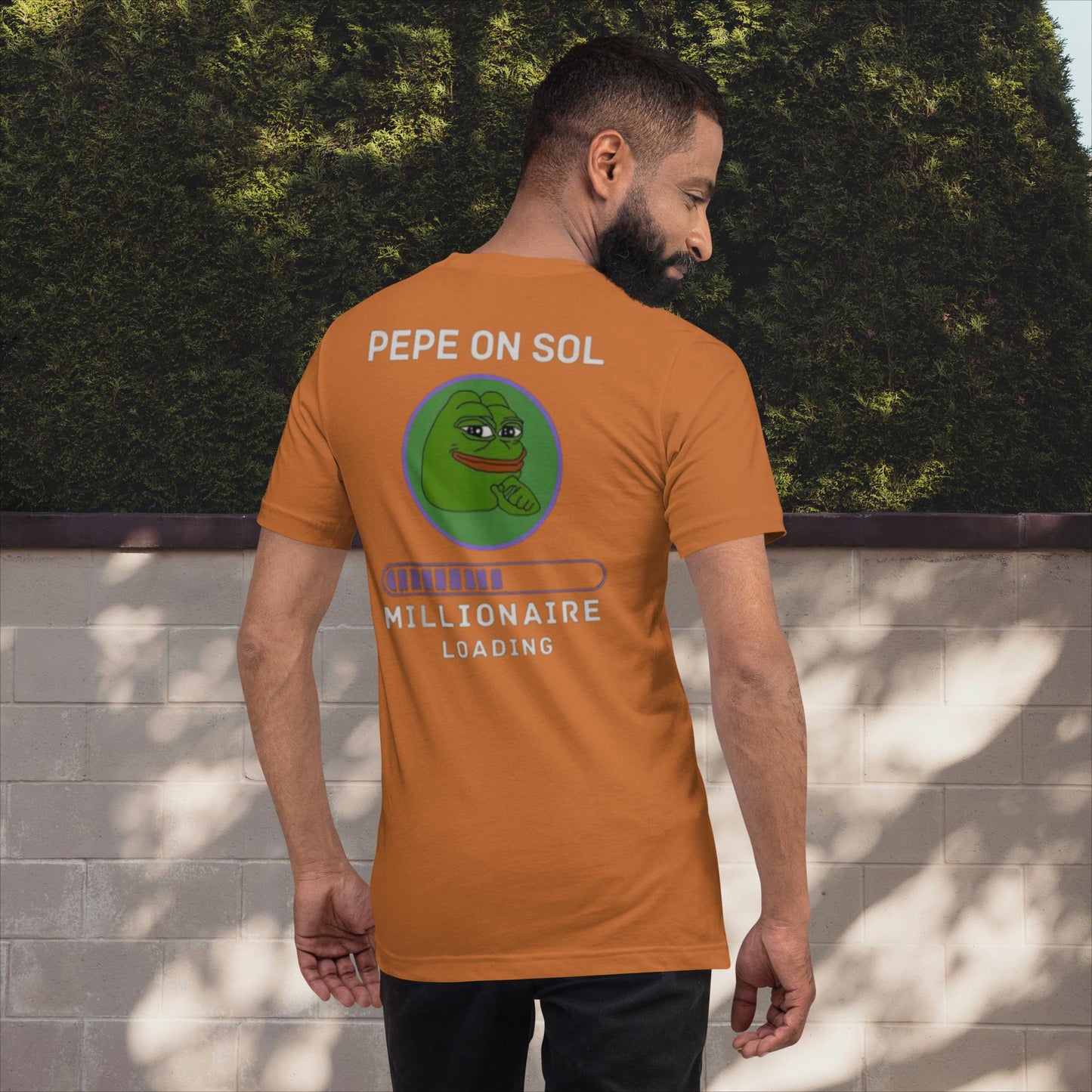 Pepe On SOL - T-Shirt