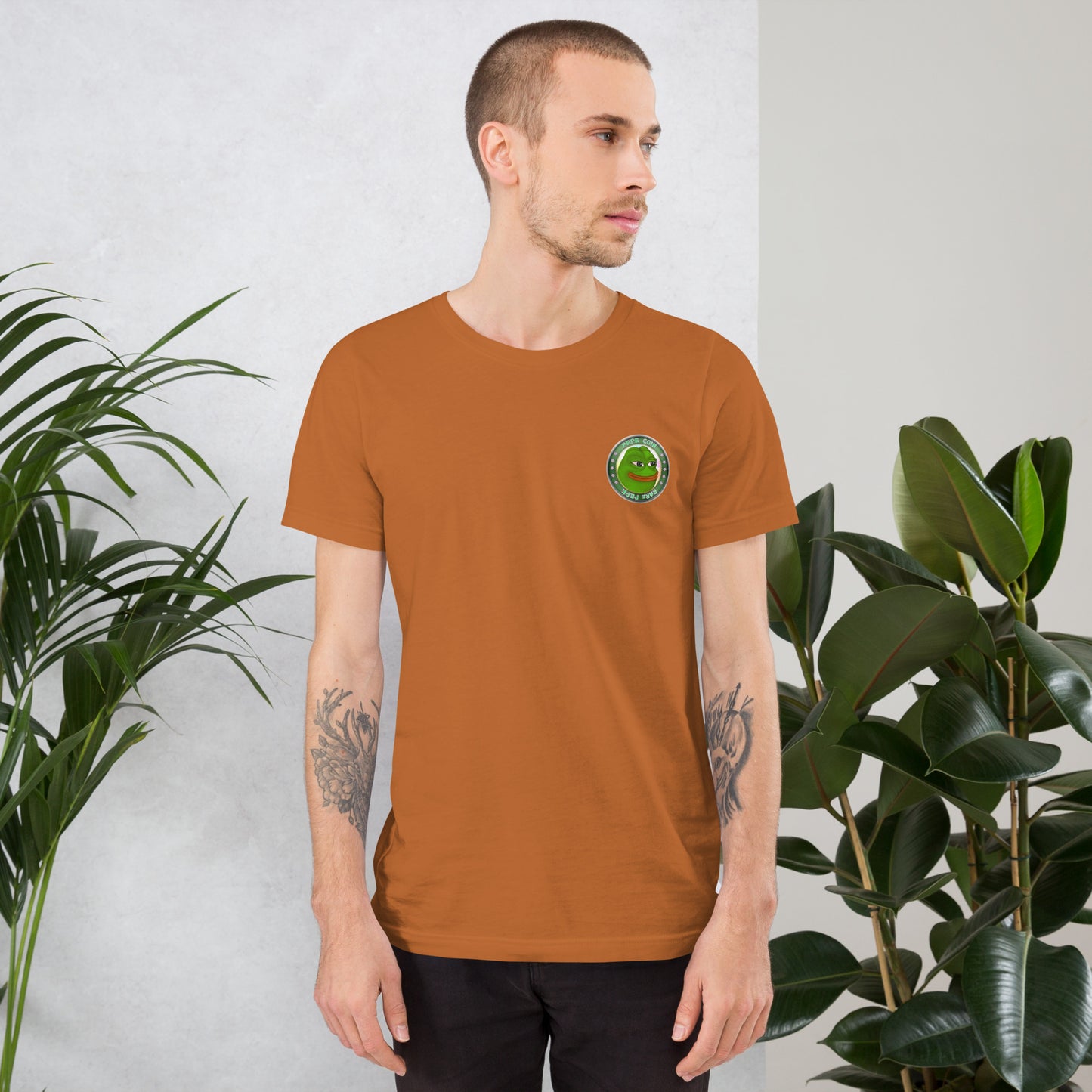 Pepe Naveer Gib Up Fren - T-Shirt